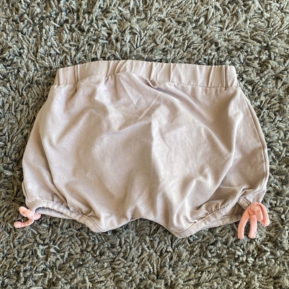 Baby Toddler Girl Shorts and Tops Bundle Size 12 Months - Picture 7 of 14